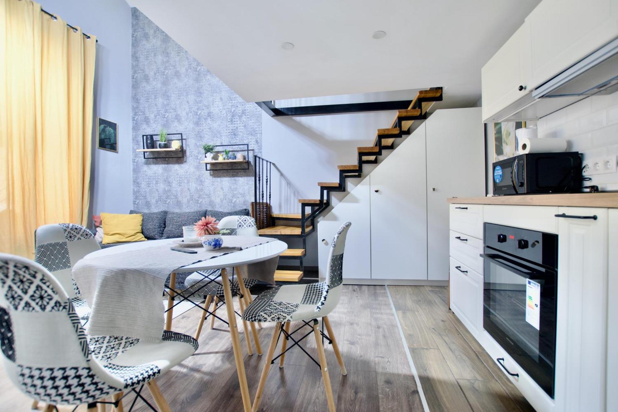 Studio Apartment By Hi5- Rozsa Street Budapest Esterno foto